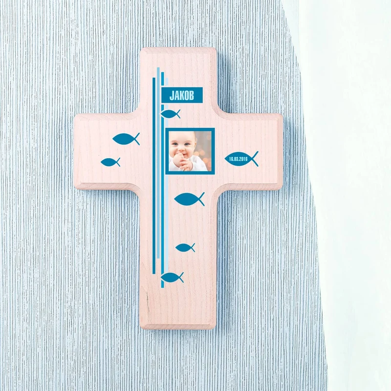 Holzkreuz zur Taufe für Jungen bedruckt mit Foto, Name und Datum
