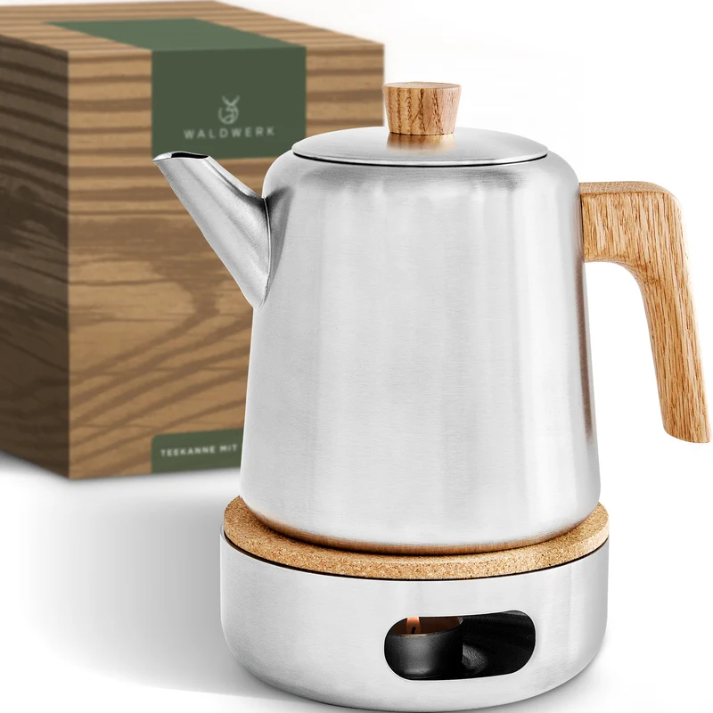 Teekanne mit Stövchen